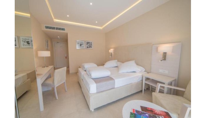 Maritim Antonine Hotel & Spa poza 2