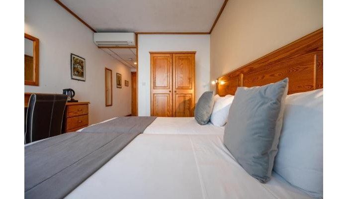 Hotel Gillieru Harbour poza 2